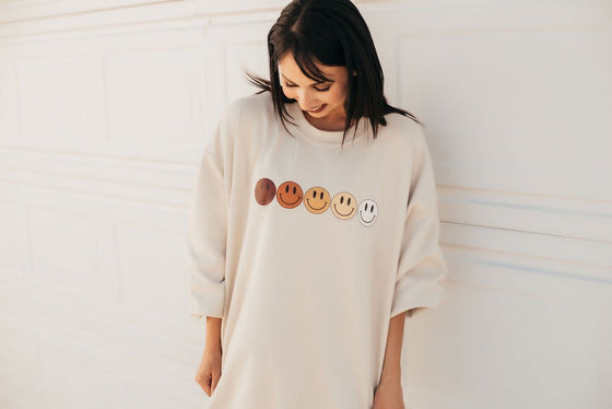 Dont Worry Be Happy ©| Adult Sweatshirt - S & K Collective